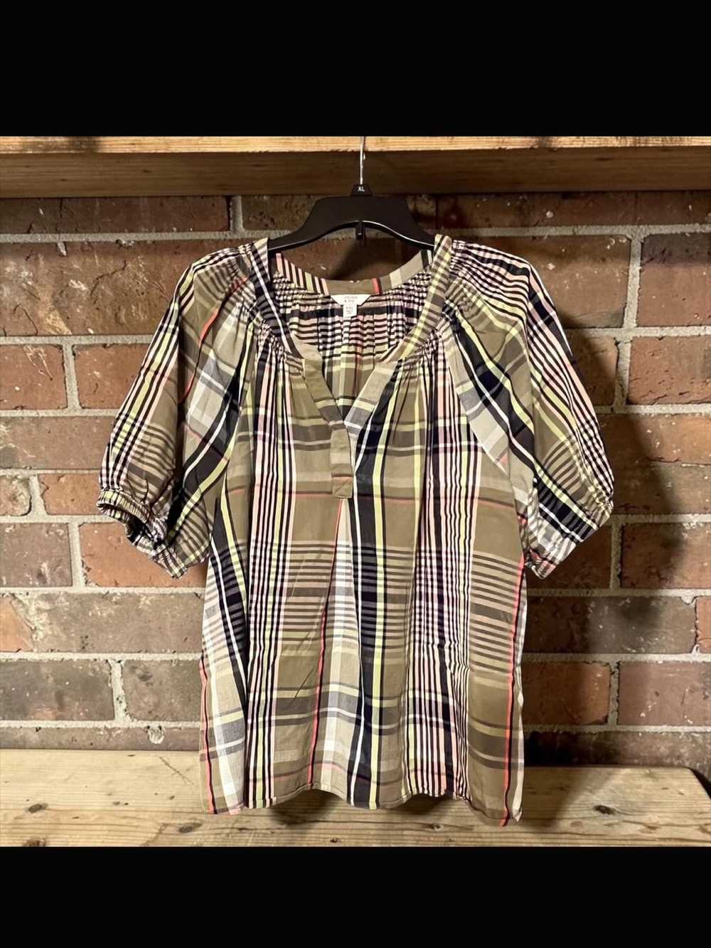 crown & ivy Tan Plaid Short Puff Sleeve Blouse